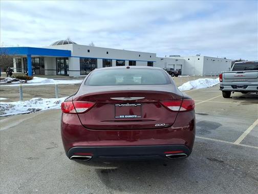 2016 Chrysler 200 S