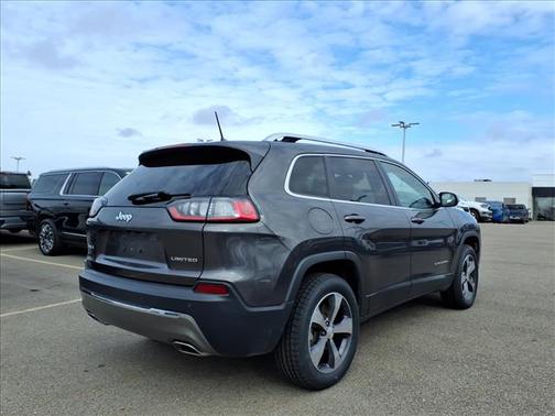 Granite Crystal Clearcoat Metallic 2019 Jeep Cherokee Limited