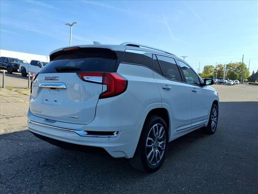 2023 GMC Terrain Denali