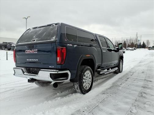 2022 GMC Sierra 3500 SLT