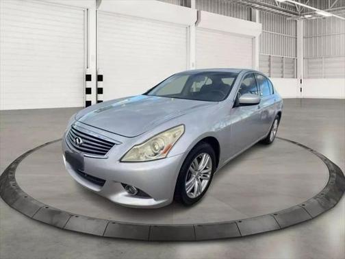 2010 INFINITI G37x Base