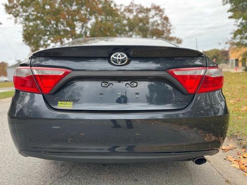2017 Toyota Camry XSE