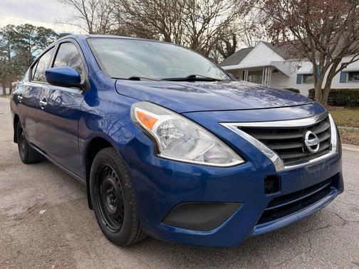 2016 Nissan Versa 1.6 SV
