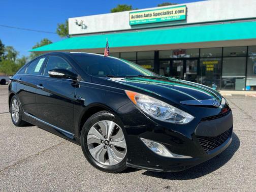 2015 Hyundai SONATA Hybrid Limited