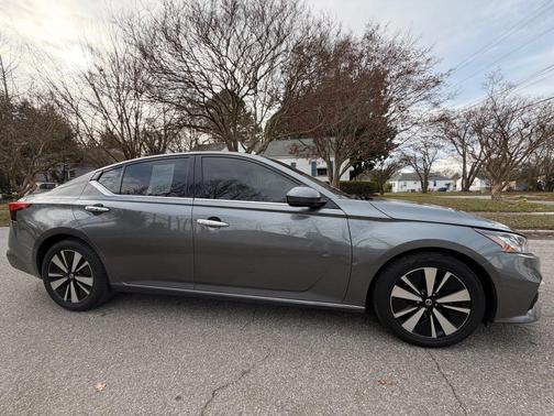 2020 Nissan Altima 2.5 SL