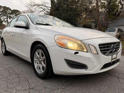 2011 Volvo S60 T6