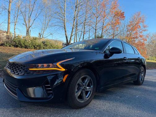 2022 Kia K5 LXS