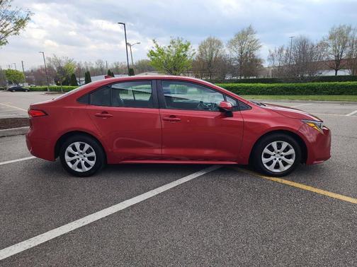 Barcelona Red Metallic 2021 Toyota Corolla LE