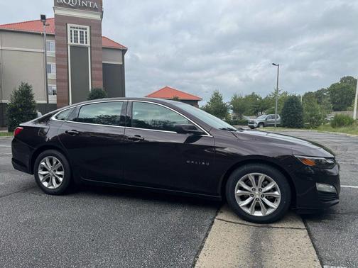 2020 Chevrolet Malibu FWD LT