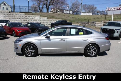 2021 Hyundai SONATA Hybrid Blue