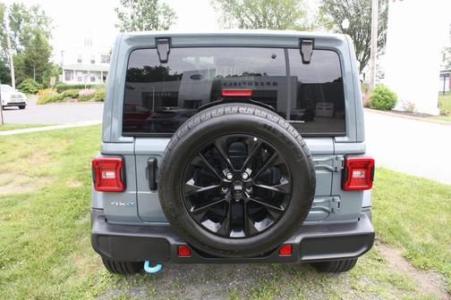 2024 Jeep Wrangler 4xe Sahara