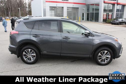 2017 Toyota RAV4 Hybrid XLE