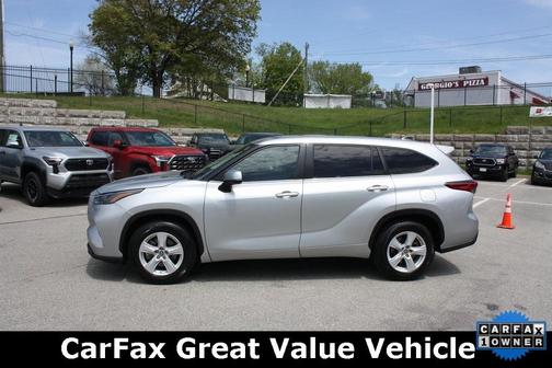 2023 Toyota Highlander LE