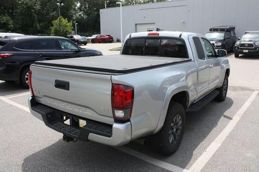 2022 Toyota Tacoma SR5