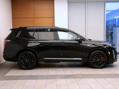 2023 Cadillac XT6 Sport AWD