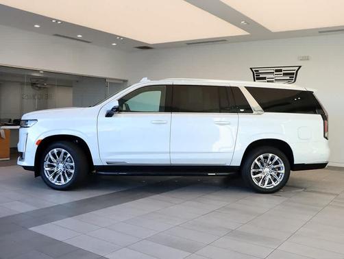 2022 Cadillac Escalade ESV Premium Luxury