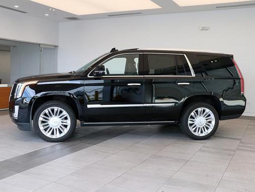Photo 2 of 32 of 2019 Cadillac Escalade Platinum