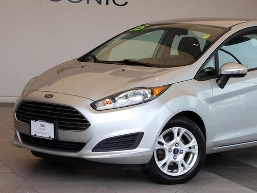 2015 Ford Fiesta SE