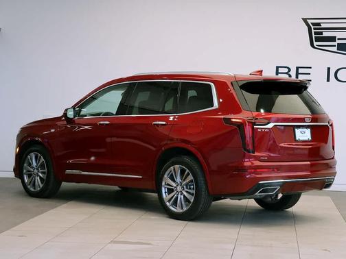 2023 Cadillac XT6 Premium Luxury AWD