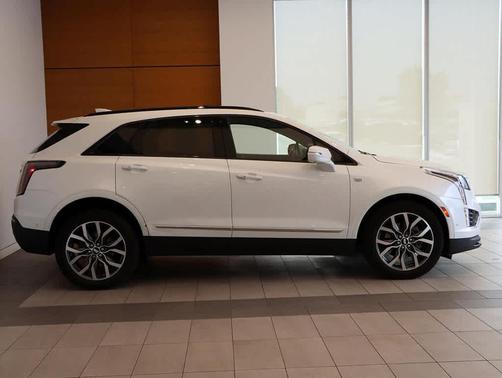 2021 Cadillac XT5 Sport