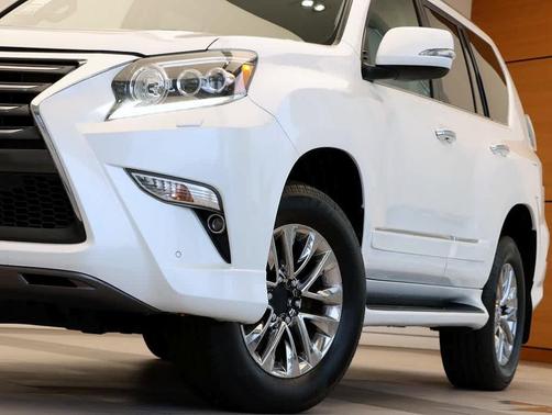 2017 Lexus GX 460 Base