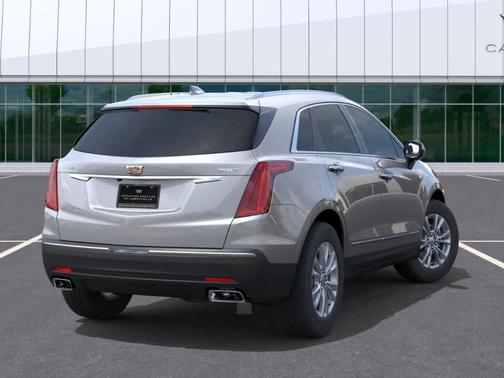 2026 Cadillac XT5 Luxury