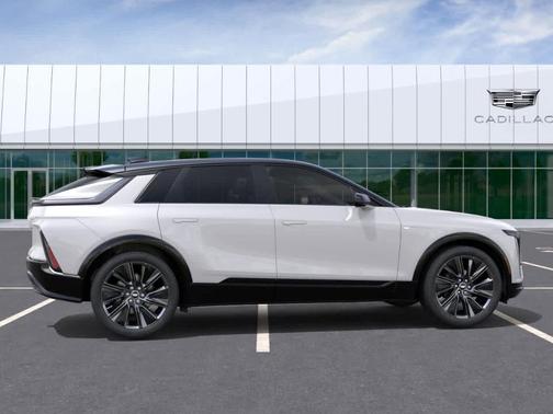 2025 Cadillac LYRIQ Sport