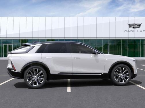 2025 Cadillac LYRIQ Luxury