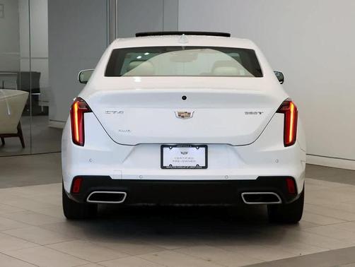 2022 Cadillac CT4 Premium Luxury