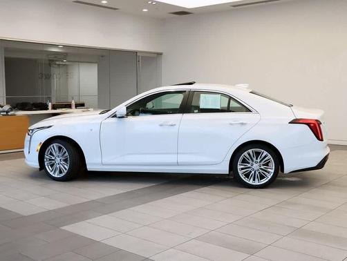 2022 Cadillac CT4 Premium Luxury