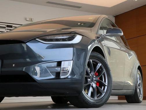 2016 Tesla Model X P100D