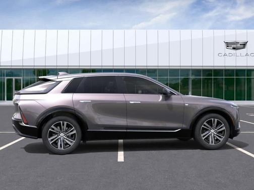 2025 Cadillac LYRIQ Luxury