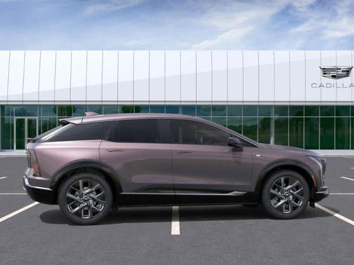 2025 Cadillac OPTIQ Luxury