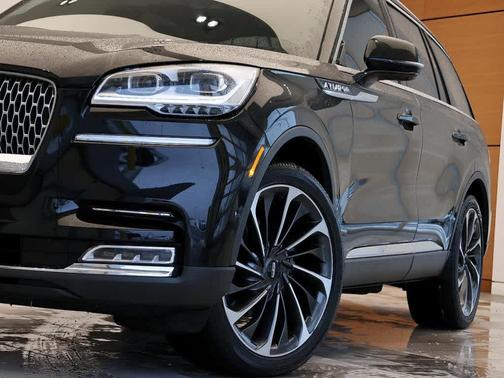 2022 Lincoln Aviator Reserve AWD