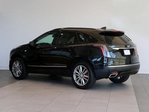 2022 Cadillac XT5 Sport