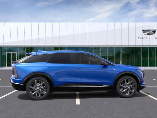 2025 Cadillac OPTIQ Luxury