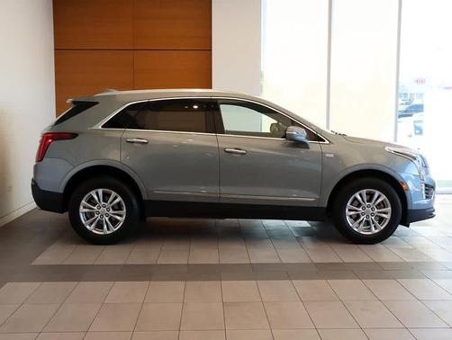 2023 Cadillac XT5 Luxury