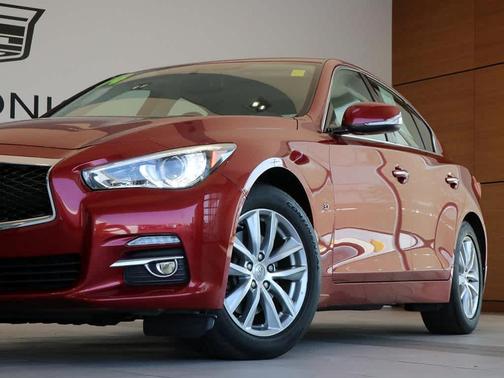2014 INFINITI Q50 Premium