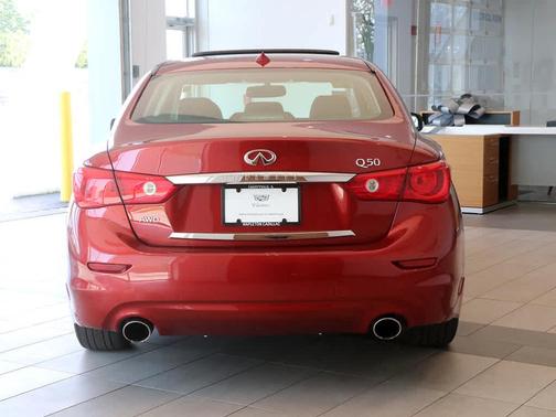 2014 INFINITI Q50 Premium