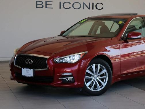 2014 INFINITI Q50 Premium