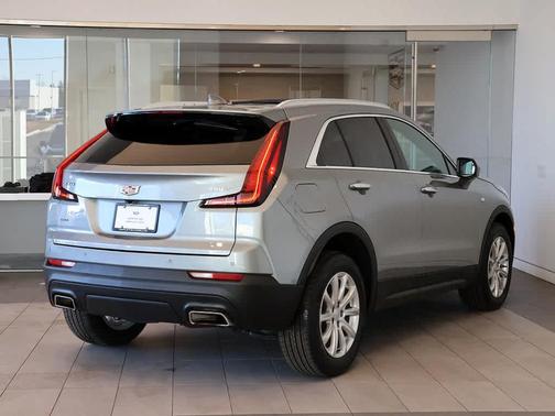 2023 Cadillac XT4 Luxury