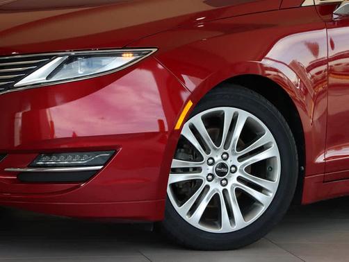 2015 Lincoln MKZ Base