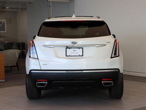 2022 Cadillac XT5 Sport