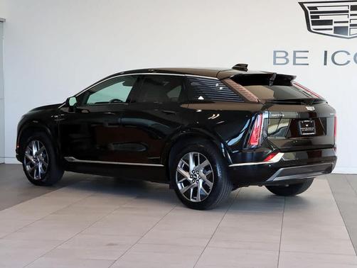 2025 Cadillac OPTIQ Luxury