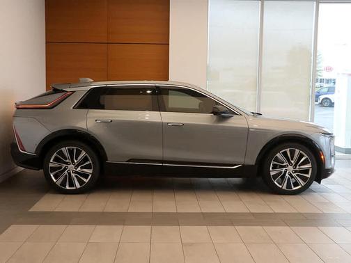 2024 Cadillac LYRIQ Luxury