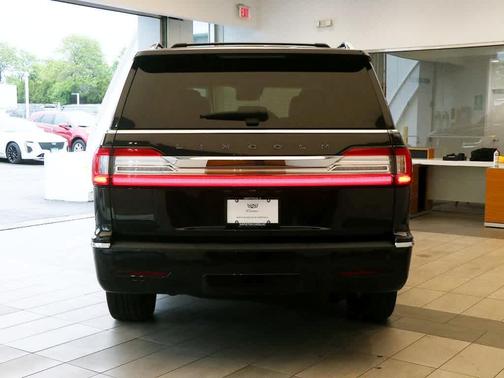 2021 Lincoln Navigator Black Label