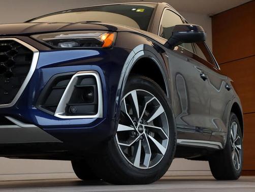 2022 Audi Q5 45 S line quattro Premium