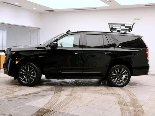 2022 Cadillac Escalade Sport