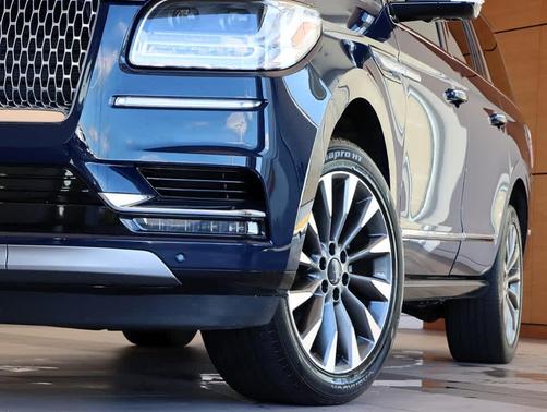 2020 Lincoln Navigator L Reserve
