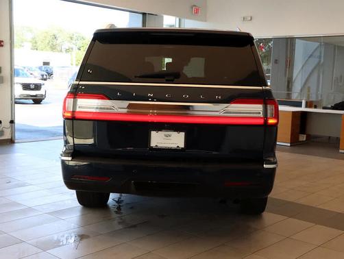 2020 Lincoln Navigator L Reserve